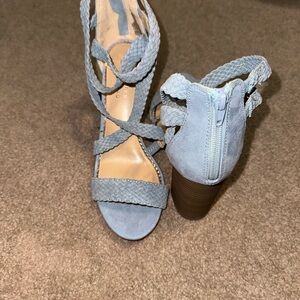LC Lauren Conrad Blue and Brown Heels